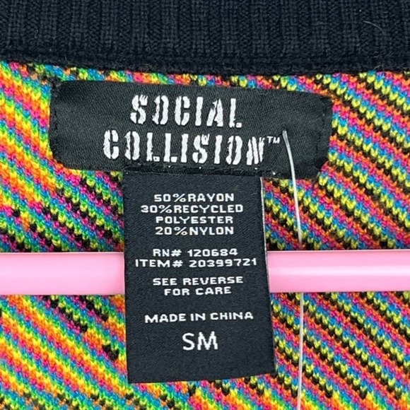 Social Collision Rainbow Retro Patchwork Knit Cardigan Womens Size small NWT - Picture 7 of 8